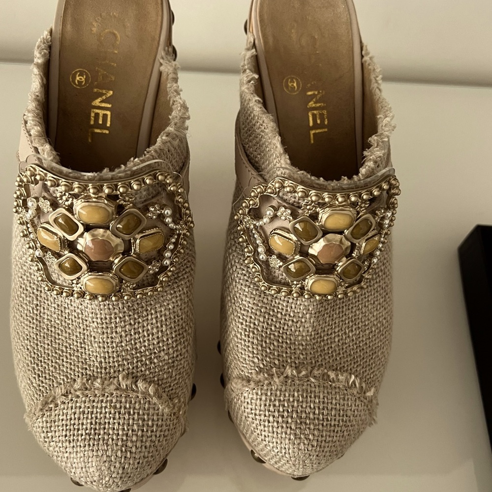 Authentic Chanel platforms Mules size 39 US 9